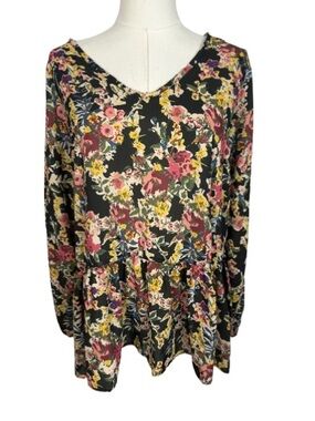 Haptics V-Neck Long Sleeve Floral Tunic Top in Black W/ Pink & Yellow Bloom